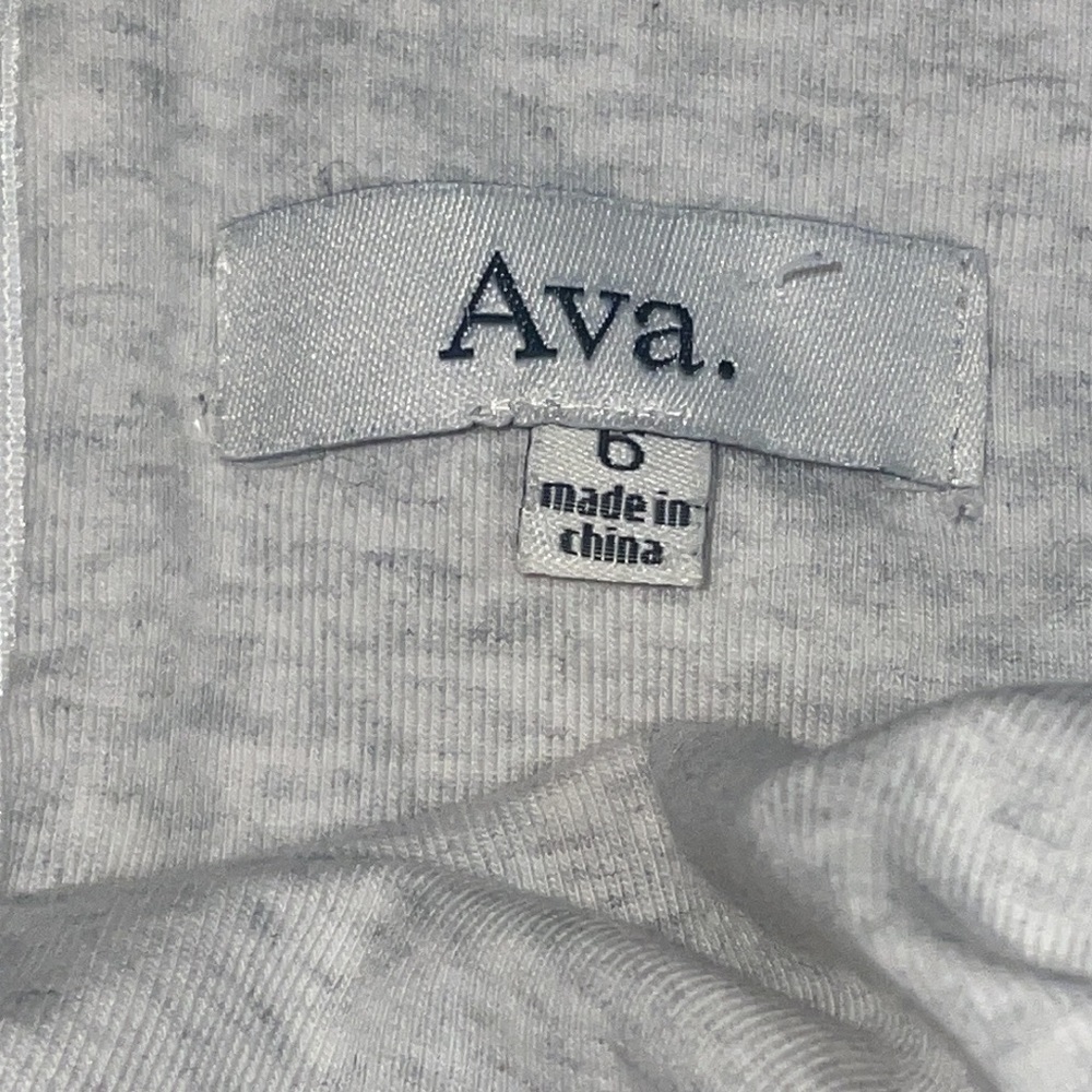 Ava romper 6 - Picture 3 of 7